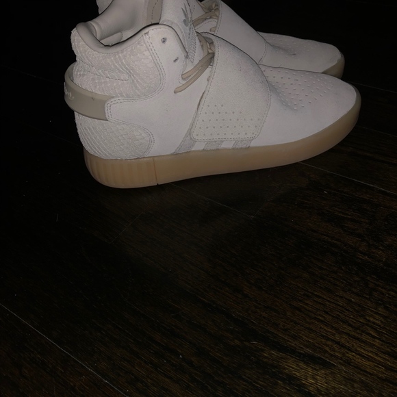 | Adidas original's | Velcro strap | Snake print | - Picture 2 of 6